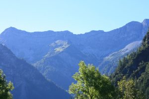 Blick auf die Ammergauer Alpen vom Plansee